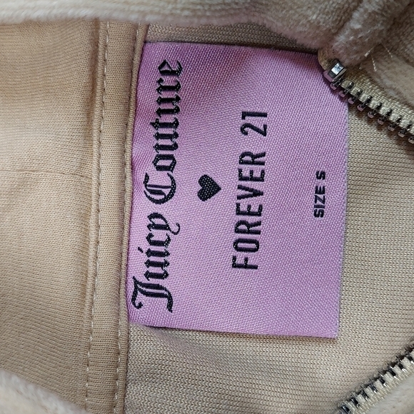 Juicy Couture X Forever 21 Velour Zip up Hoodie Size Small - Picture 3 of 8